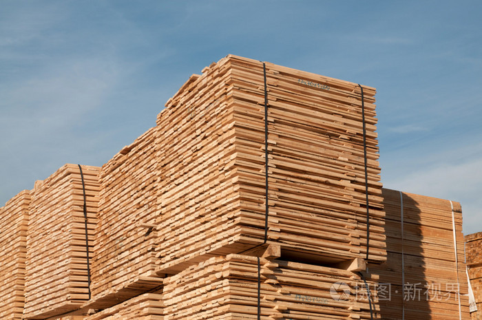 一堆木板(木板)
