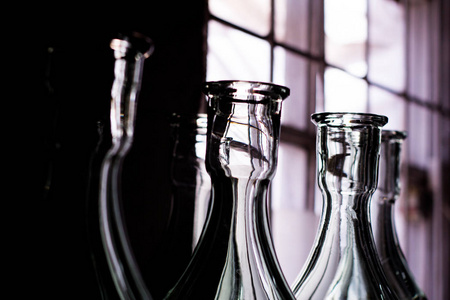 玻璃玻璃制造装饰花瓶成型工艺