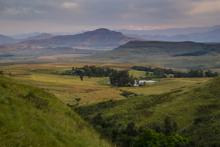 南非堡山的惊险美景图片