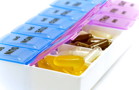 盒的药物储存, 在凌晨的题字照片