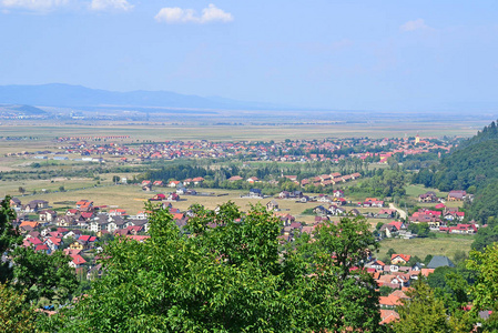 拉斯诺夫市的看法, 罗马尼亚
