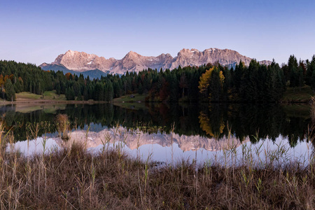 从 Geroldsee 看 Karwendel