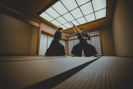 日本传统道场的武士训练照片