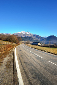 沥青路面在法国阿尔卑斯山