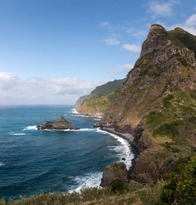 沿海山风景