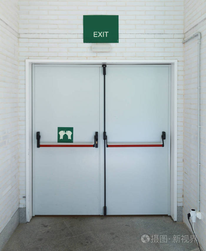 封闭式紧急出口门