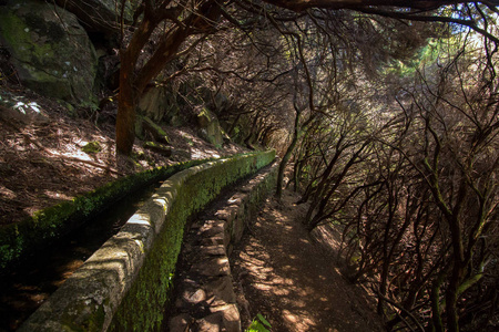 Levada 25 丰特斯, 葡萄牙