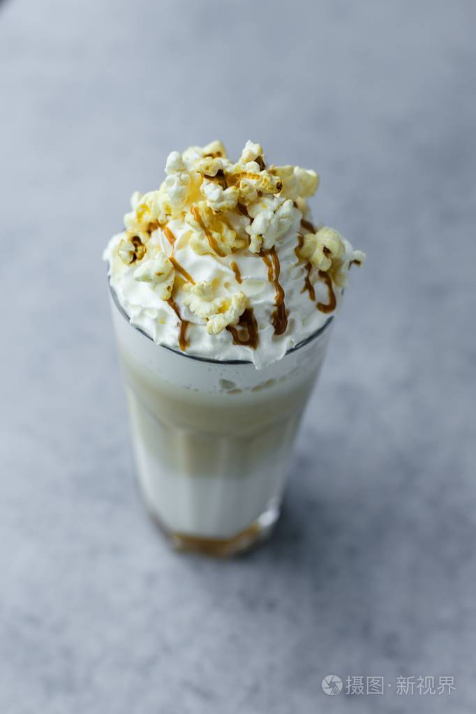 拿铁玛奇朵咖啡