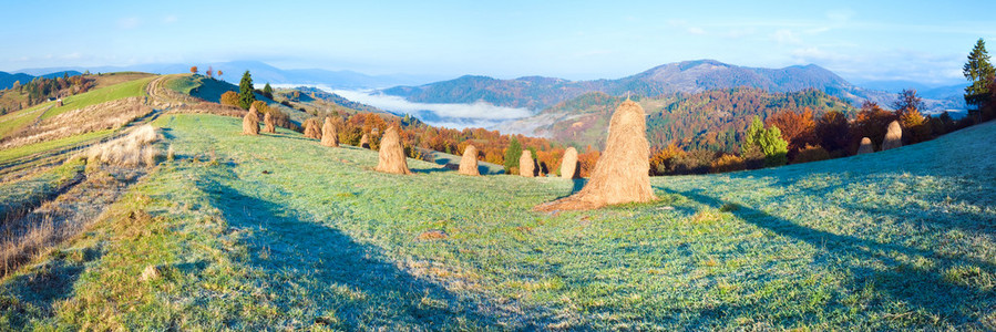 秋天的雾蒙山