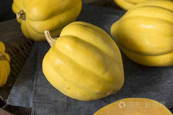 生有机白黄色橡果南瓜照片 正版商用图片03j5b7 摄图新视界
