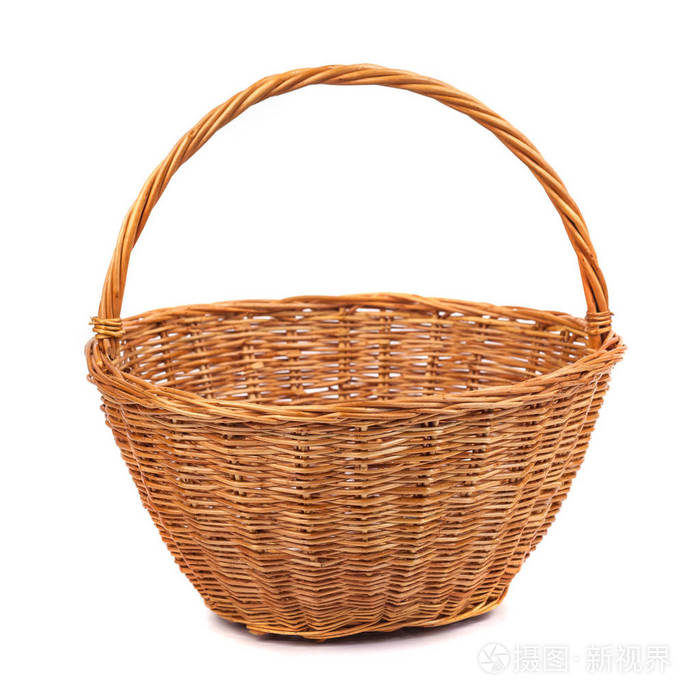 空的柳条篮子为果子和蔬菜隔绝在白色