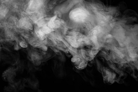 纹理灰色烟雾与黑色背景云雾缭绕的山日出雾中灰色室红色烟雾卫理