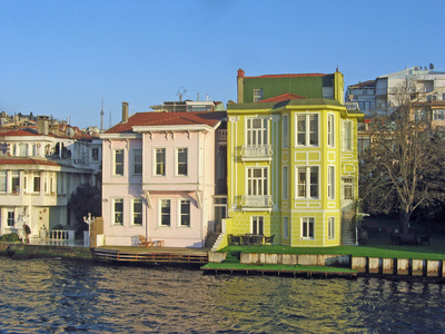 土耳其的房子反映了博斯普鲁斯的水