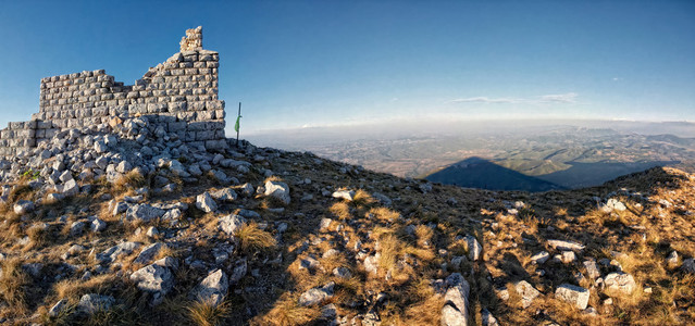 山，山岳 山脉 一大堆 大量