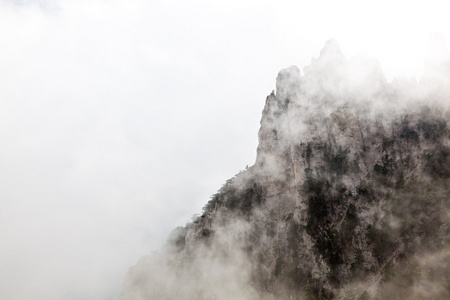 神秘山