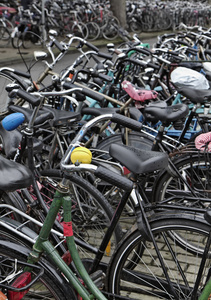 荷兰阿姆斯特丹自行车停车场