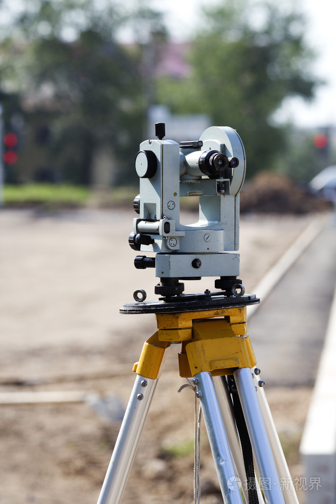 大地测量经纬仪