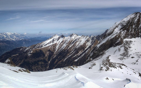 奥地利滑雪胜地在阿尔卑斯的概要
