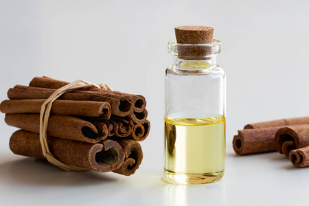 肉桂精油图片