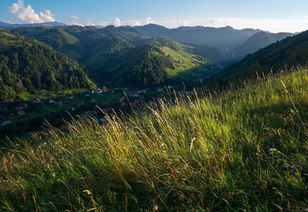 美丽的风景，罗马尼亚的性质。景观 自然 夏天