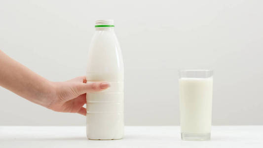 鲜奶饮用天然营养钙蛋白