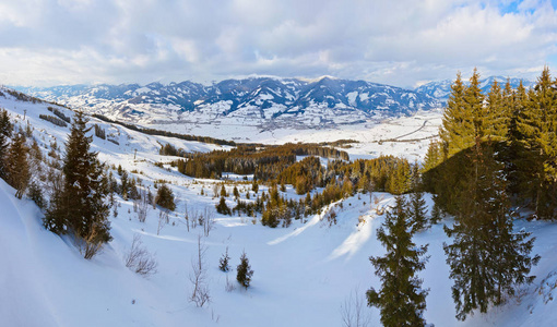 高山滑雪度假村卡普伦奥地利