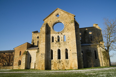 意大利圣加尔加诺托斯卡尼修道院