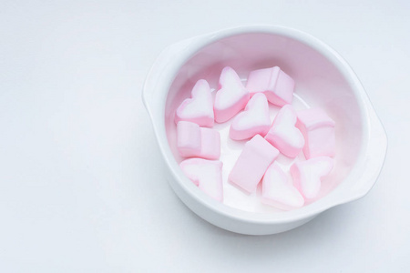 白色和粉红色的软糖心清晰的图像背景