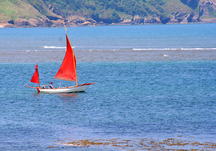 红帆船图片