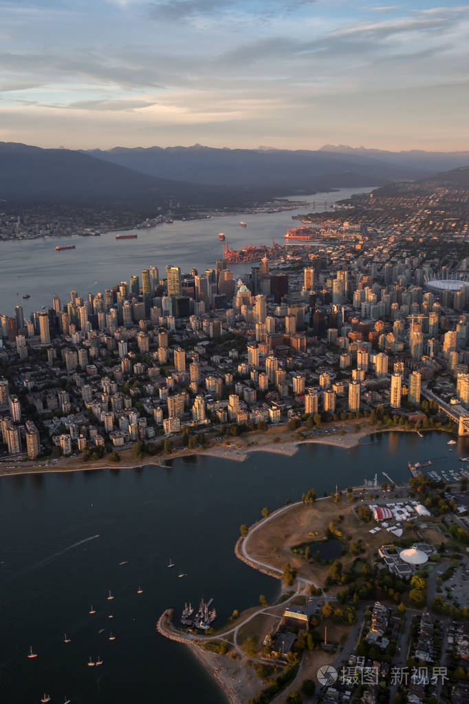 鸟瞰温哥华市中心, 不列颠哥伦比亚省, 加拿大.