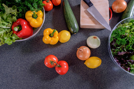 健康食品概念与新鲜的蔬菜和 c 的配料