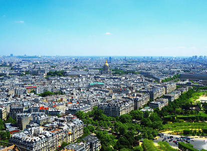 从埃菲尔铁塔鸟瞰巴黎建筑。城市全景, Htel des 荣, la Dfense。法国