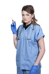 女医生用注射器