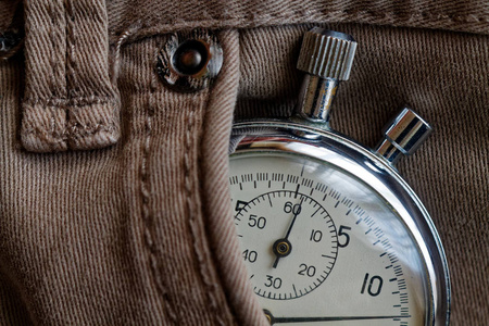 复古古董秒表, 米色牛仔口袋, 值测量时间, 旧时钟箭头分钟, 第二精度定时器记录