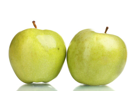两个多汁的绿色苹果上白色隔离
