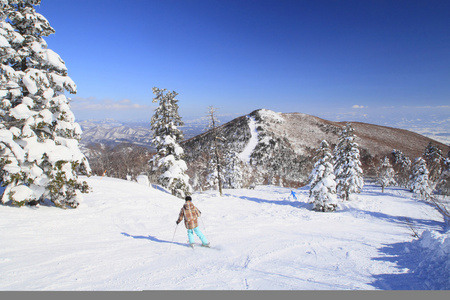 滑雪运行