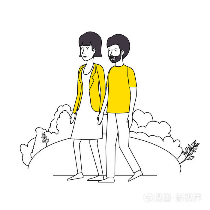 情侣在公园里散步黄色的衣服