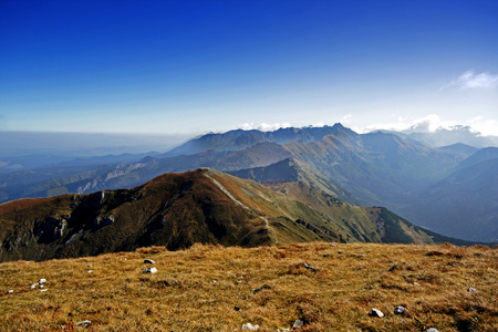 山，特拉波兰