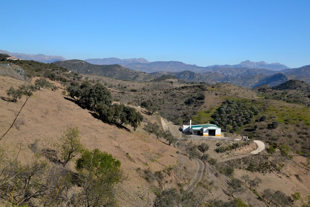 小城市化对山峰图片