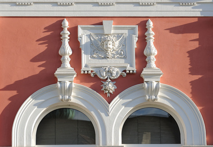 windows 装饰历史性建筑 svitavy，捷克共和国