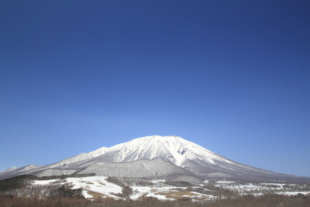 mt.iwate 对蓝蓝的天空