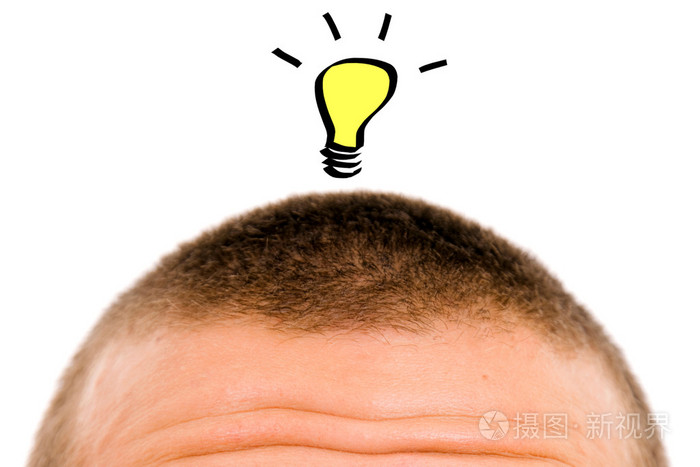 一个有想法的男人头上的灯泡