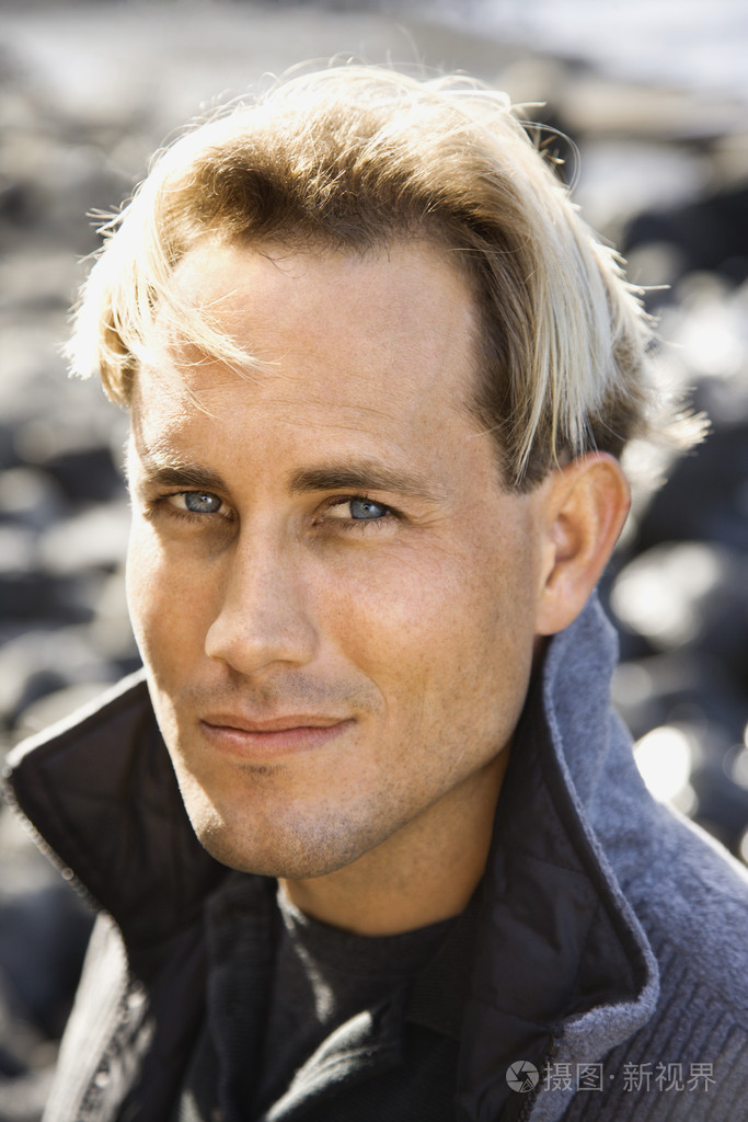 有魅力的男人肖像