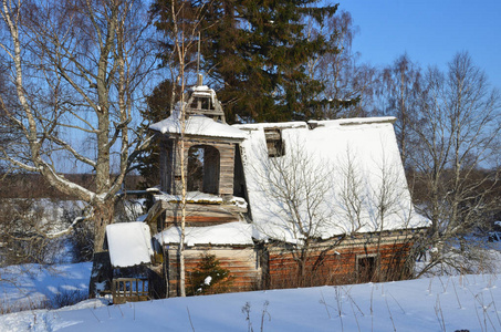 俄罗斯。阿尔汉格尔斯克地区, Plesetsk 区, Mikhailovskoye Isakovskaya 被遗弃的村庄。圣