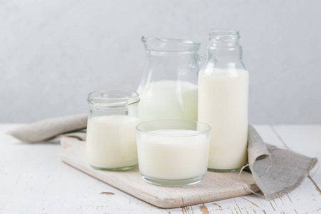 乳糖免费牛奶.健康的生活方式概念照片