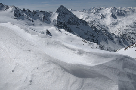 在 stubaital，奥地利滑雪