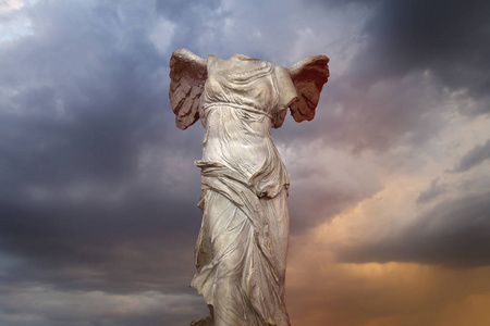 女神的翅膀胜利.samotracia 古艺术的胜利照片