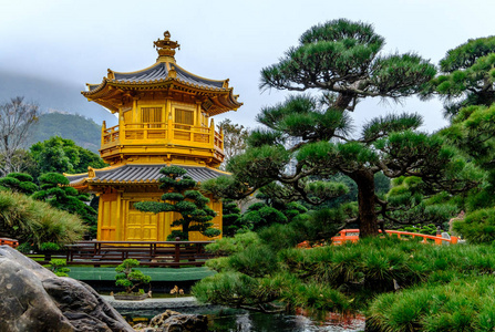 宝塔式南莲园宝塔式中国建筑的完善照片