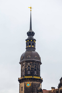 老城市, 德累斯顿。皇宫的一个古老的钟楼。一个