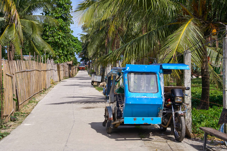 菲律宾长滩岛街三轮车图片